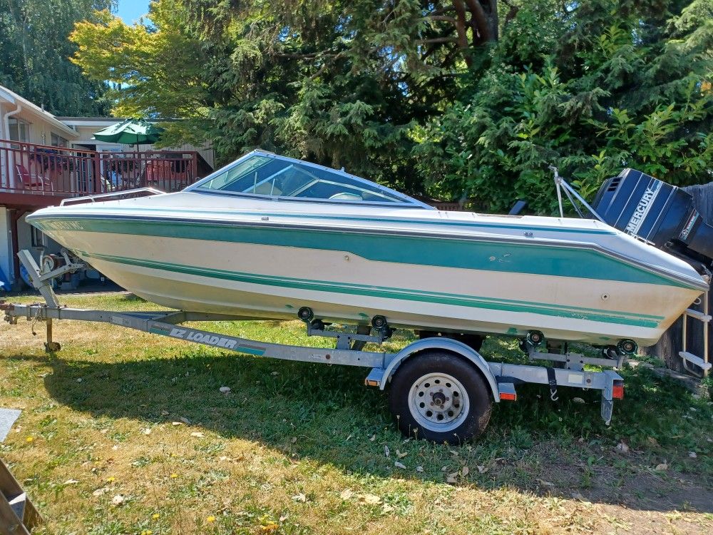 91 Searay Bowrider 185 - 135hp Mercury Black Max Motor