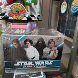 2019 Topps Star Wars Trading cards Skywalker Saga Blaster Box Patch 61 Cards
