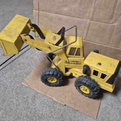 Vintage 1970's TONKA Yellow Front End Loader