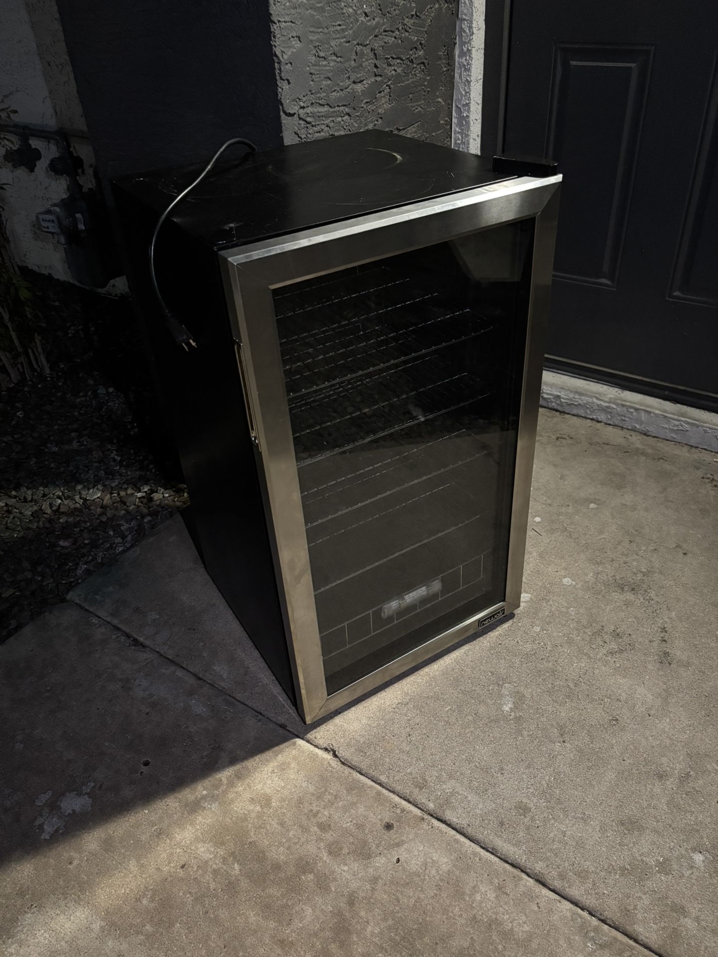 Black Fridge