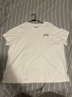 nike graphic shirt