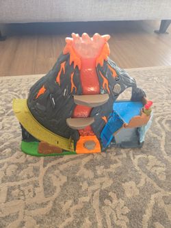 Paw Patrol Dino Movie lot