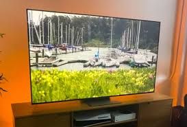 LG UHD 55" TV - 4K with Smart OS