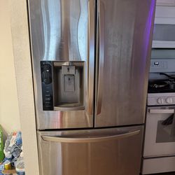 LG refrigerator