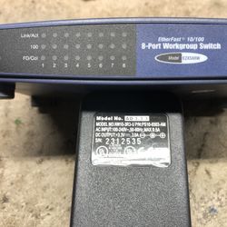 Linksys EZXS88W V2.0 10/100 8-Port Workgroup Network Switch
