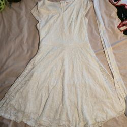 White Dress.  Bery Love.  size Large