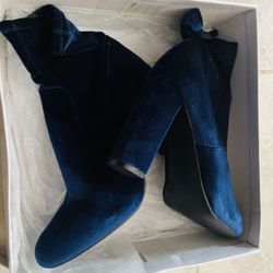 Steve madden blue outlet velvet boots