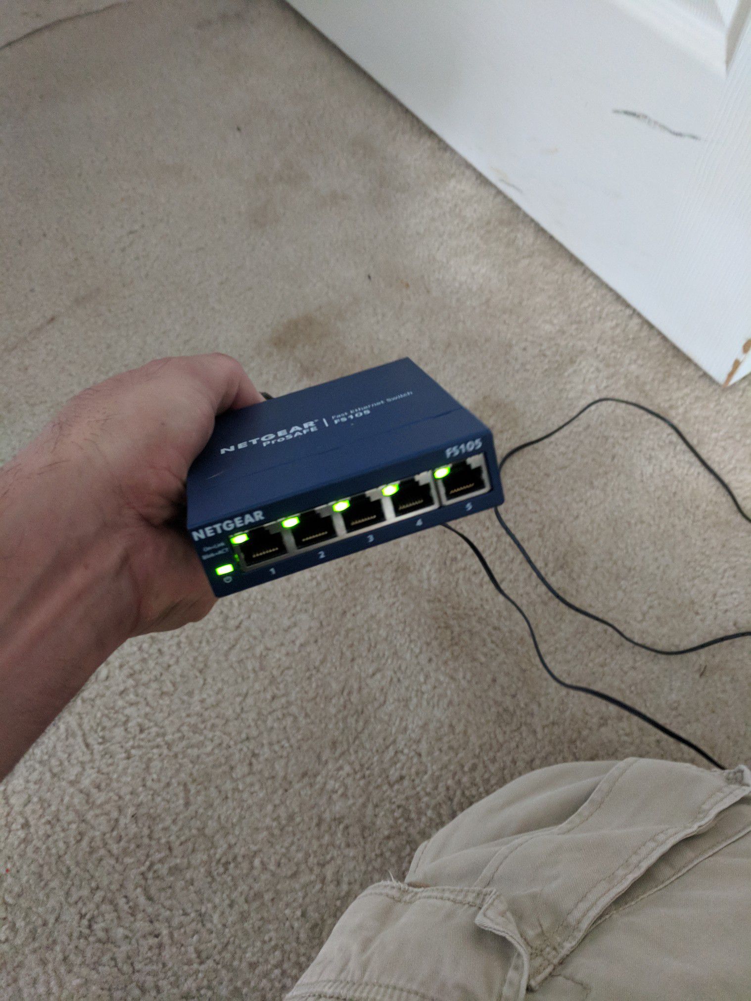 NETGEAR 5-Port Fast Ethernet