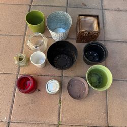 Lot of 14+ Metal/Glass/Plastic Plant Pots. Assorted Sizes & Colors + 1 base! Great Condition