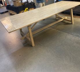 Free solid wood table