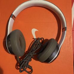 Beats By Dre Headphones 