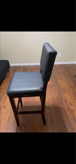 Bar stool