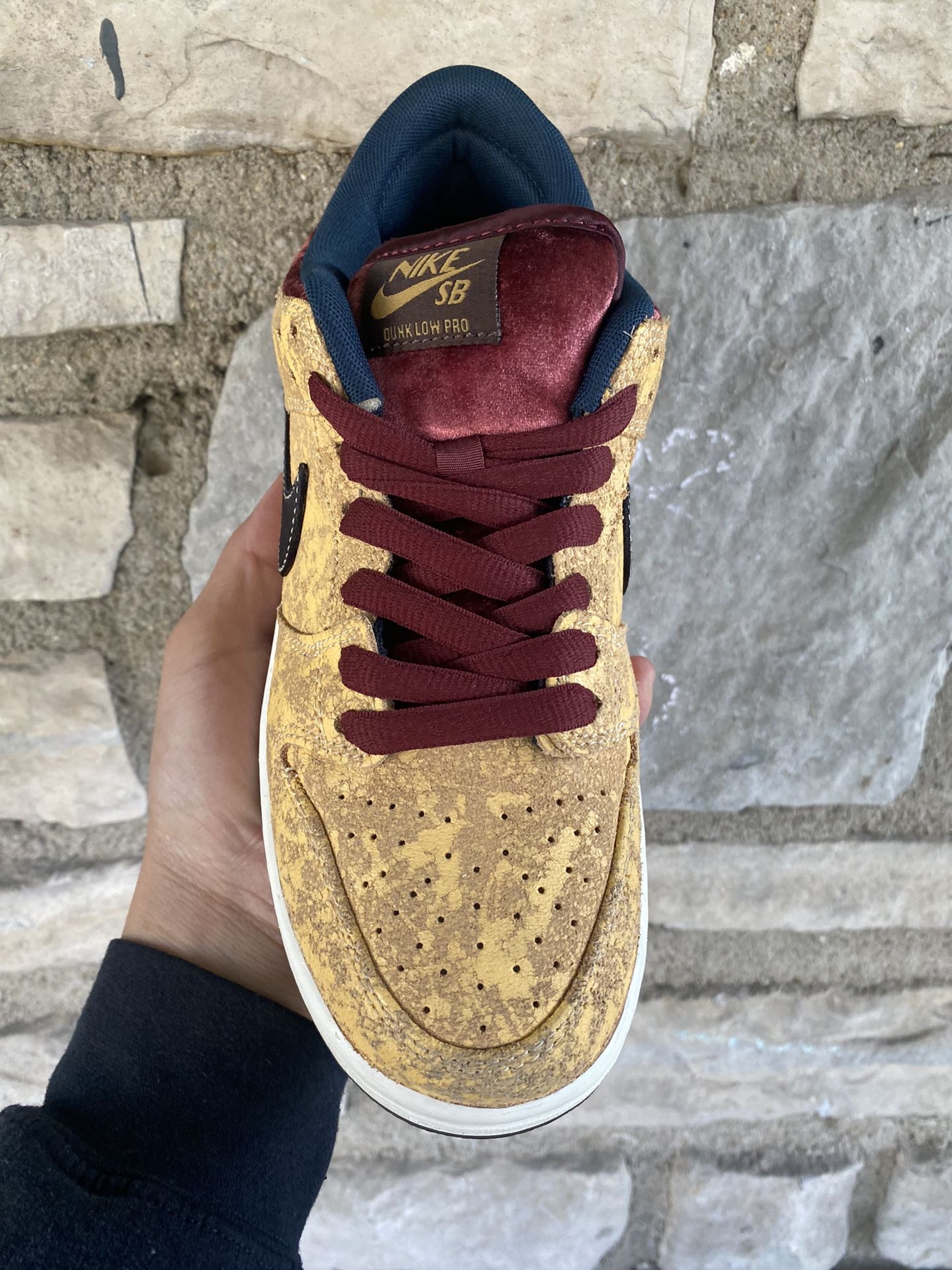 Nike SB City Of Cinema ( pick up only ) Size 8 Men’s.