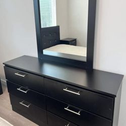 Dresser Whit Mirror - Cómoda Con Espejo 