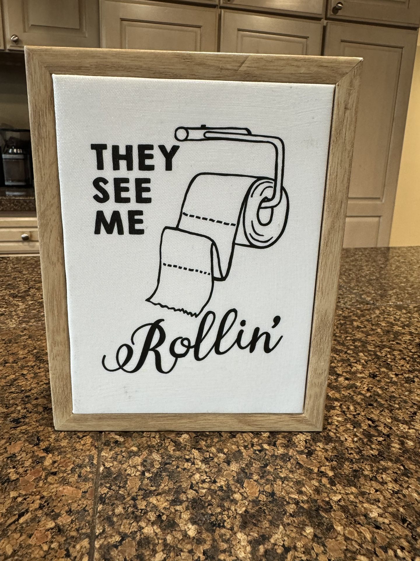 Funny Bathroom Wall Decoration