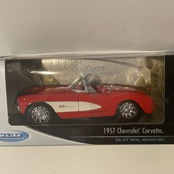 1957 CHEVY CORVETTE DIE CAST MODEL