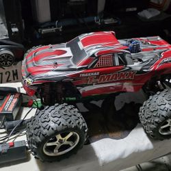 3.3 T-maxx Traxxas Gas Truck 