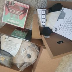 Hand To Hand Wombat Kickstarter Complete Board Game