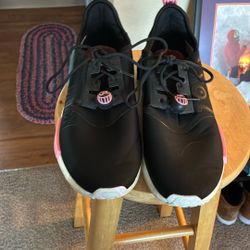 New Balance Men’s Size 12