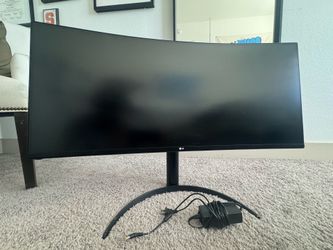 Curved LG Monitor