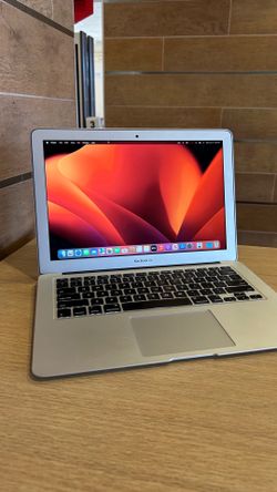 Apple MacBook Air 13” i5/8GB/256GB SSD $180