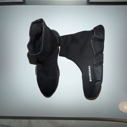 Balenciaga Speed Trainers