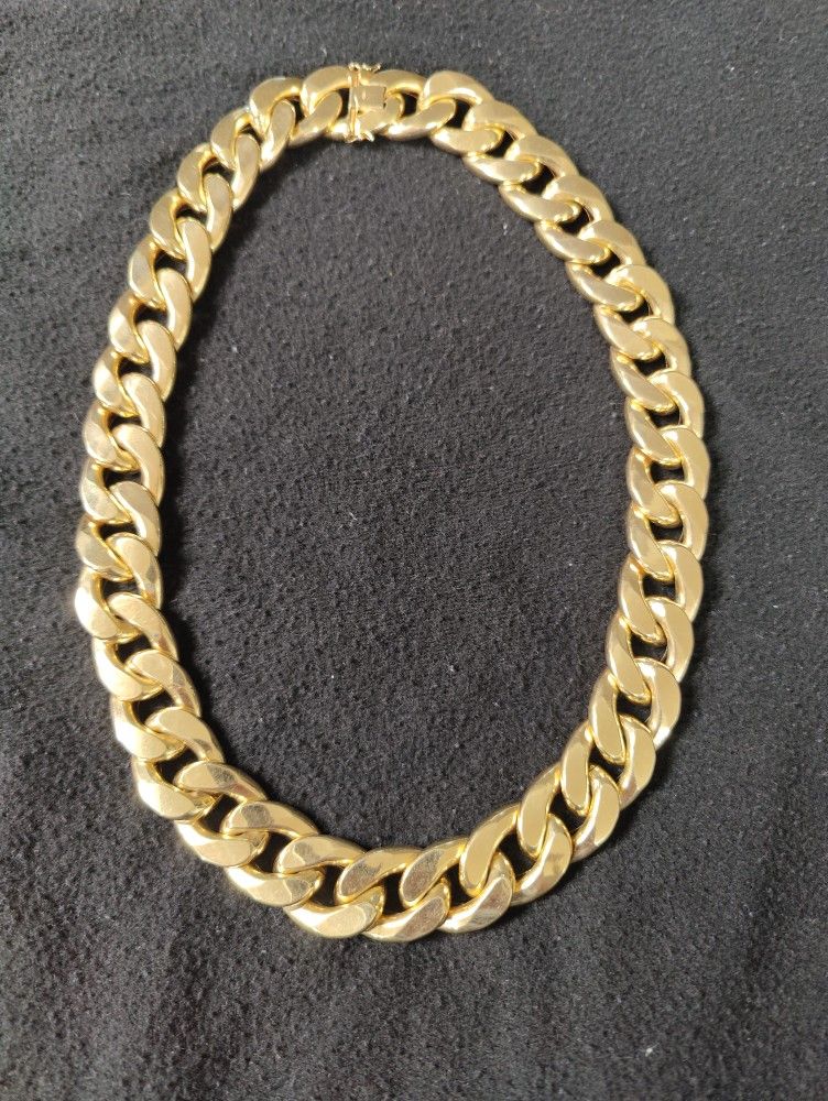 18 K Gold Chain - 750 Italian Gold - 26"