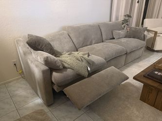 Living Spaces Mocha Kennedy Couch Recliner