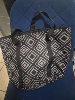 Victoria secret &black and  White Tote Bag set