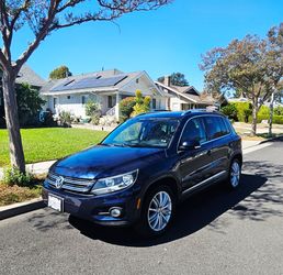 2012 Volkswagen Tiguan 2.0T SEL 4Motion Sport Utility