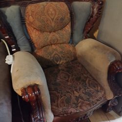 1800s Kings Chair 