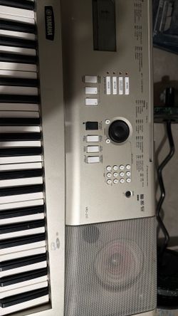Yamaha Keyboard