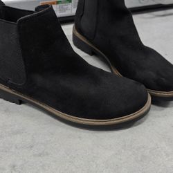 Womens Size 8 Kensie Boots