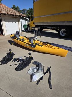 Like New Hobie Mirage Oasis Kaya Pedal Drive