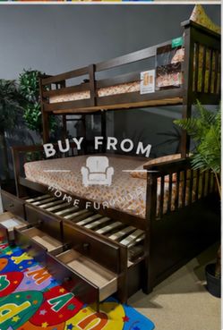 Twin/full/twin size dark brown triple bunkbed with orthopedic mattress included