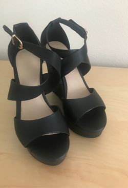 Black wedges 7