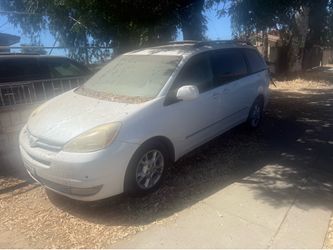 2004 Toyota Sienna