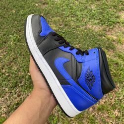 Hyper Royal Blue Jordan 1