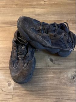 Yeezy adidas 500 Utility Black Men’s Size 9.5