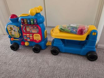 VTech Sit-to-Stand Ultimate Alphabet Train