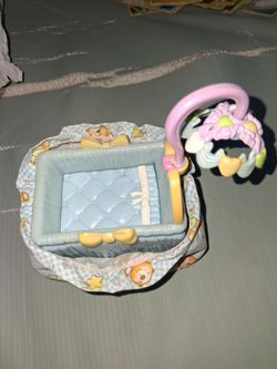 Toy bad.