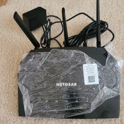 Netgear Nighthawk AX3000 AX4 Dual-Band WiFi 6 Router (RAX36)

Note: like new, just opened box and has no original box