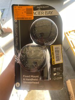 Glacier Bay Matte Black Showerhead Combo