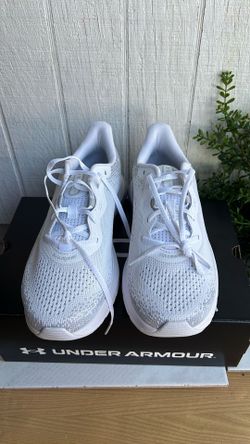 Women’s Under Armour Hovr Turbulence 2 Sneakers Size 10. Style (contact info removed)-101 White  UCeverything