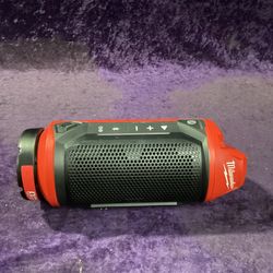 🧰🛠Milwaukee M12 Bluetooth Jobsite Speaker w/PACKOUT Compatibility-LIGHTLY USED!(Tool Only)-$100!🧰🛠