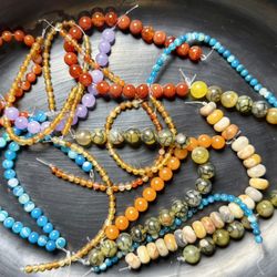 Various Agate Beads