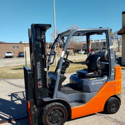 2019 Toyota 5000 LB. Low Hour Forklift 