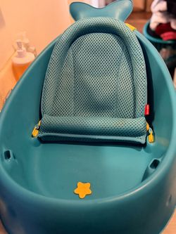 Baby bathtub