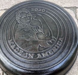 10.25” Lodge Retired Rosie The Riveter 2020 Made In America Cast Iron Skillet