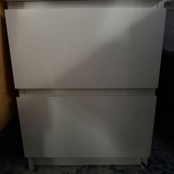 2 Nightstand And 2 Dressers 